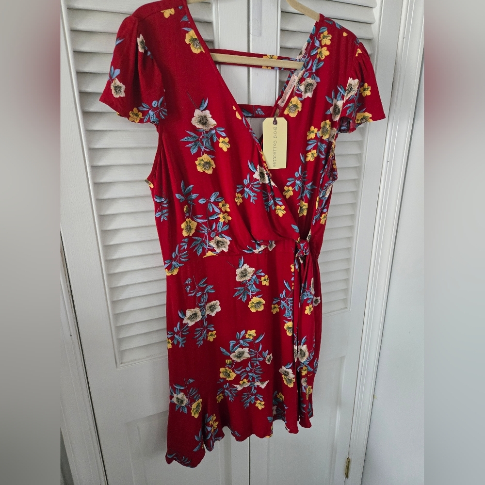 B.O.G. Collective Red Floral Faux Wrap Mini Dress Boho RUNS SMALL - Picture 3 of 12